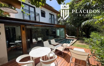 Casa à venda em Praia do Forte, Mata de São Jõao - BA