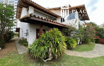 Casa à venda no Jardim Califórnia em  Patamares, Salvador - BA 
